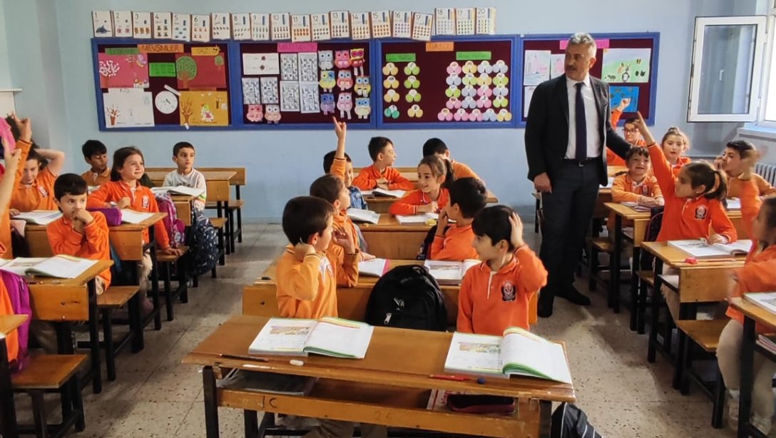 İlçe Milli Eğitim Müdürümüz Ahmet AYDIN 25 Şubat İlkokulu'nu Ziyaret Etti
